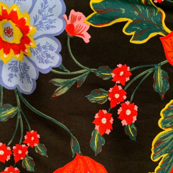 Ann Taylor Boho Floral Crop Trouser - Picture 3 of 6